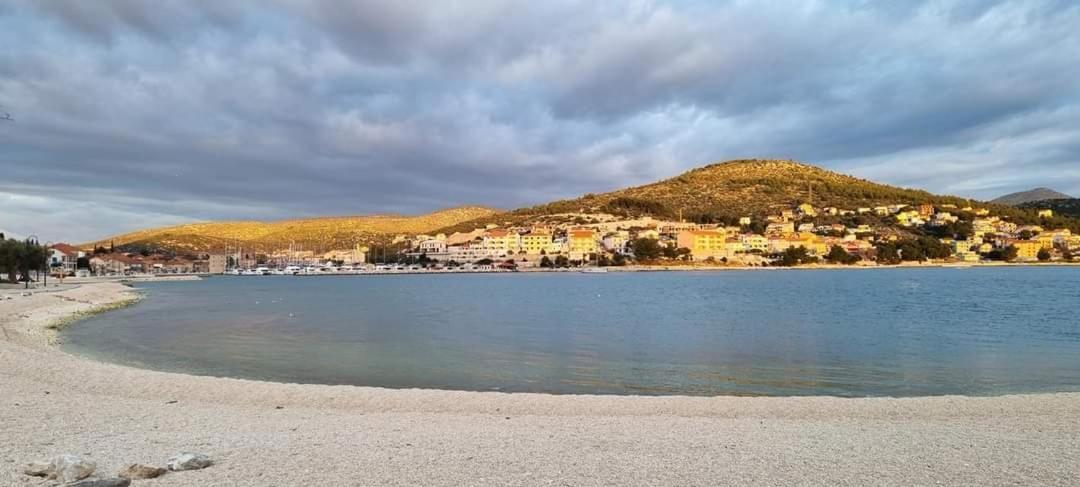 Villa Roza 2 マリナ エクステリア 写真